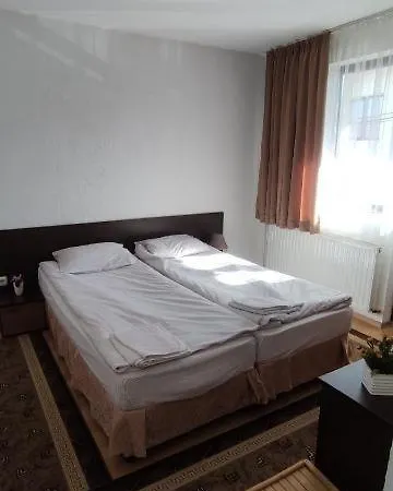 بيت ضيافة Djolevi 3*